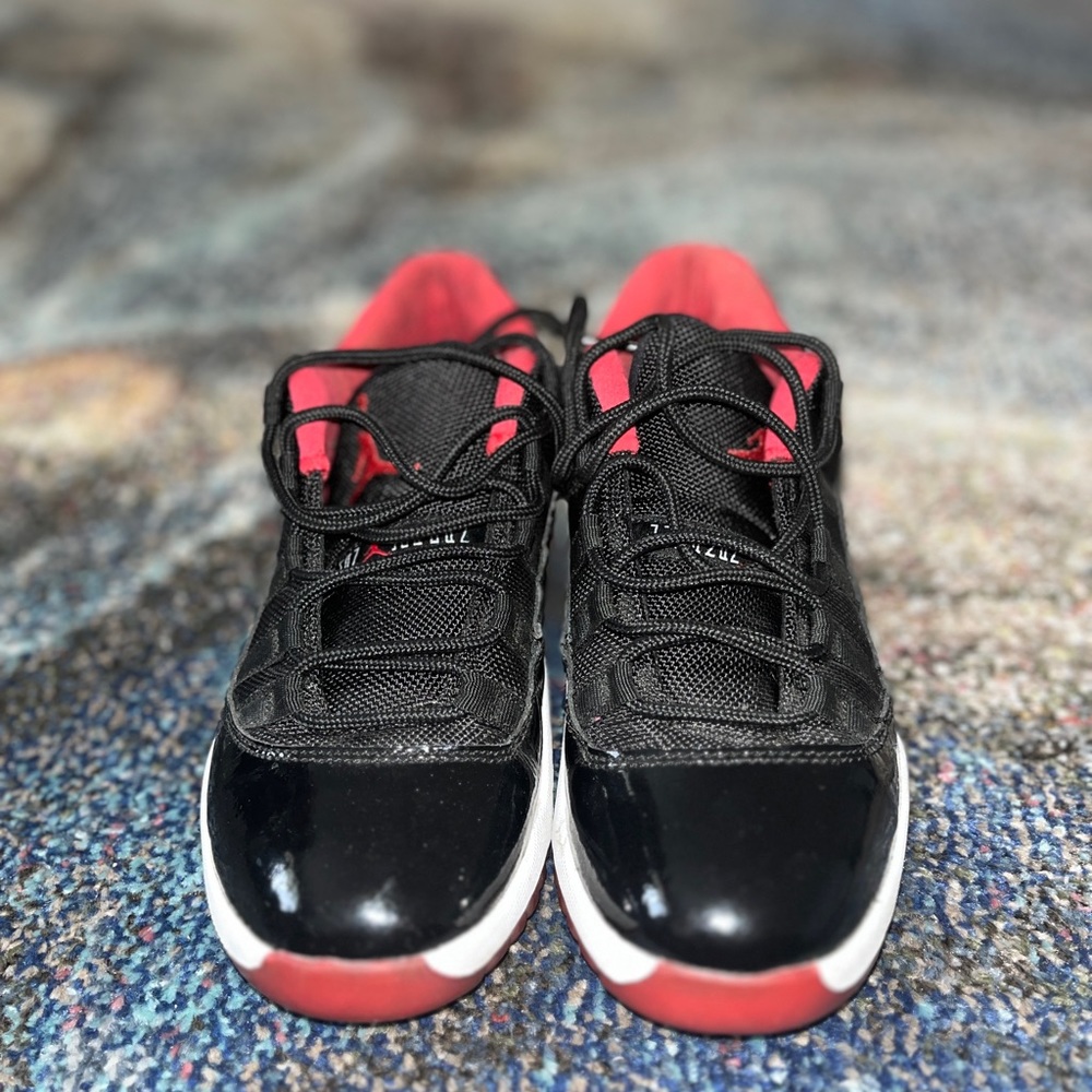 Big Kids Air Jordan 11 Retro Low "Bred"